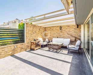 Terrassa de Casa adosada en venda en Alcalá de Guadaira amb Piscina