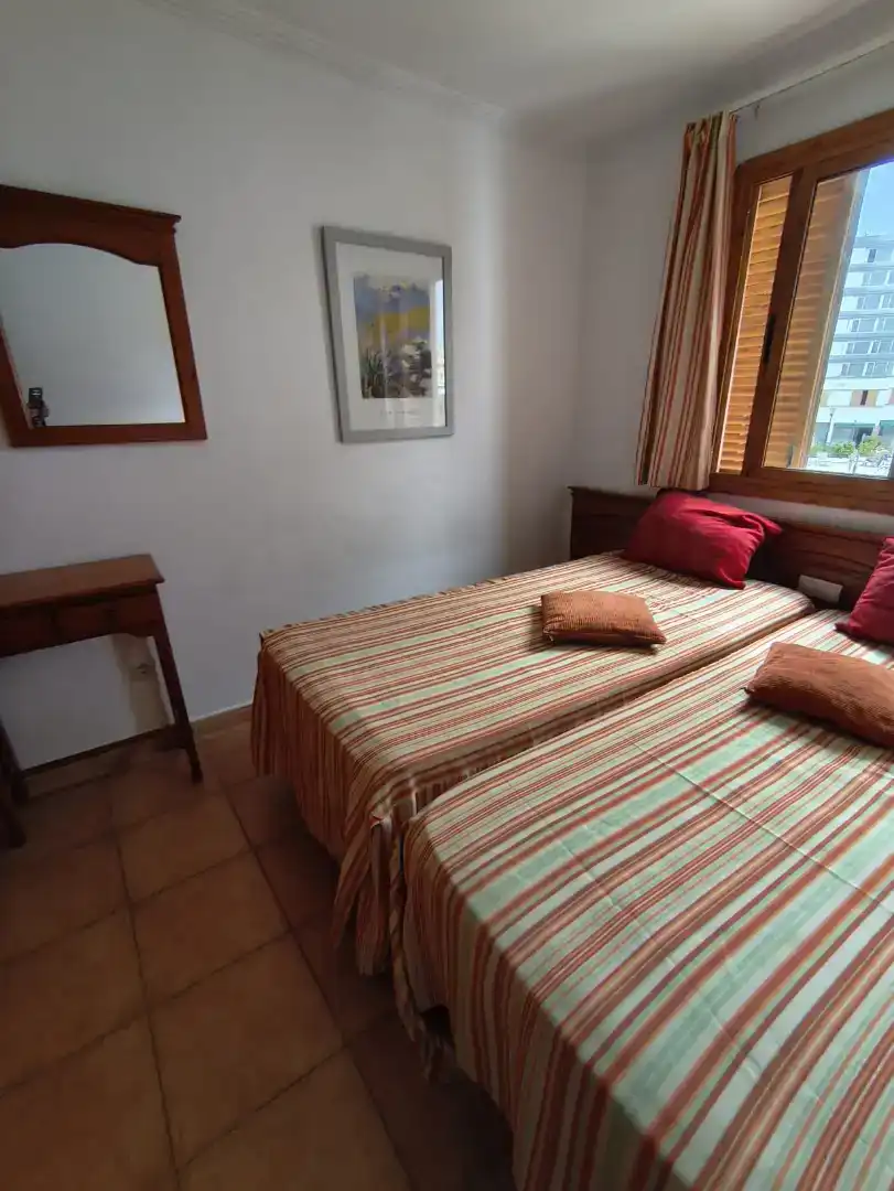 Schlafzimmer von Maisonette zur Miete in San Bartolomé de Tirajana mit Parkett, Möbliert und Waschmaschine