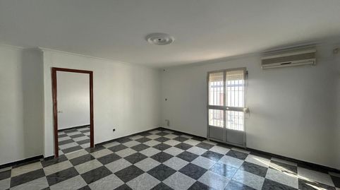 Foto 2 de Casa o chalet en venta en Centro, Utrera