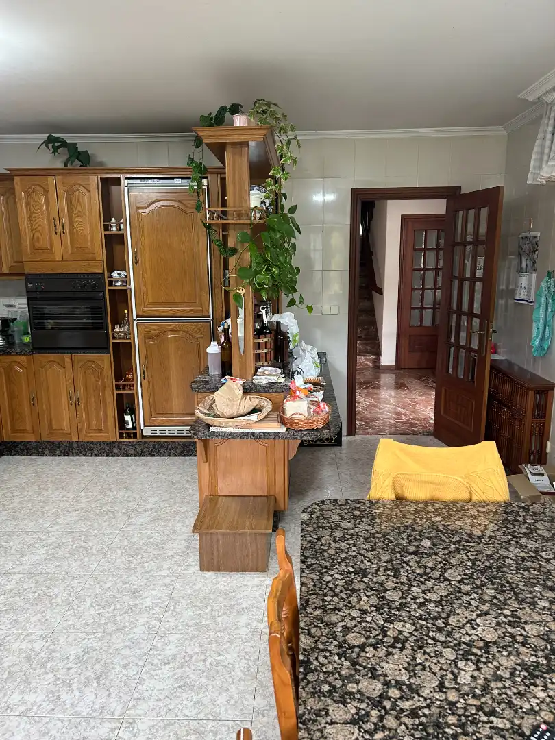 Haus oder Chalet zum Verkauf in Poio mit Klimaanlage, Heizung und Terrasse