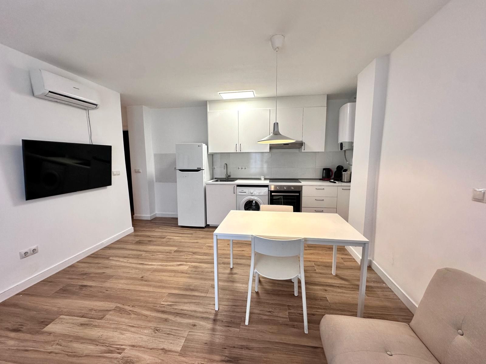 Kitchen of Flat for rent in Benalmádena  with Air Conditioner, Furnished and Oven