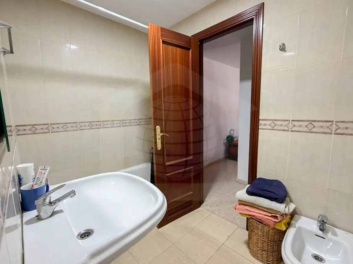 Baño de Piso en venta en Cártama con Trastero