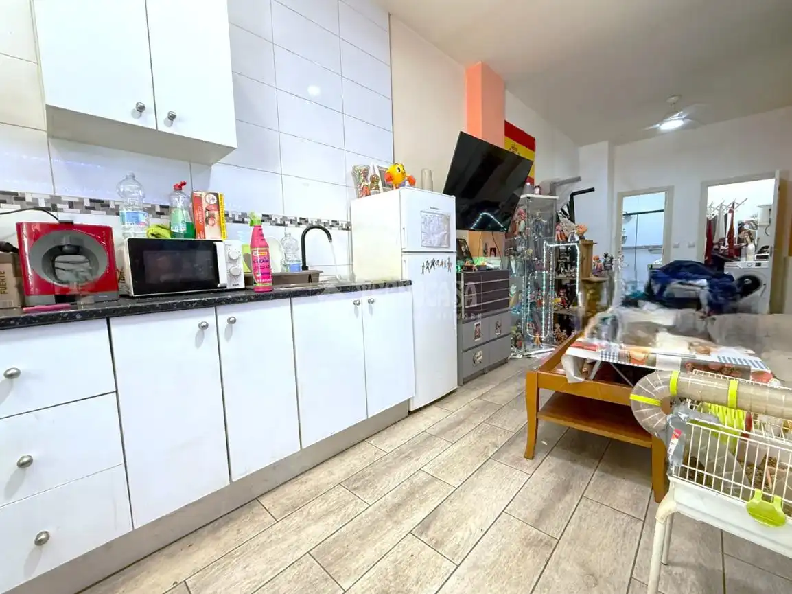 Cocina de Local en venta en Málaga con Aire acondicionado
