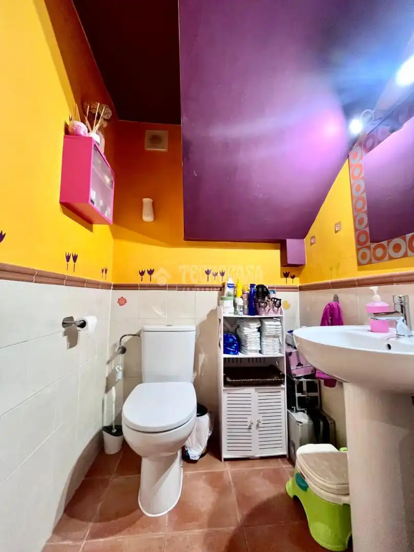 Baño de Casa adosada en venta en Illescas con Aire acondicionado, Calefacción y Terraza