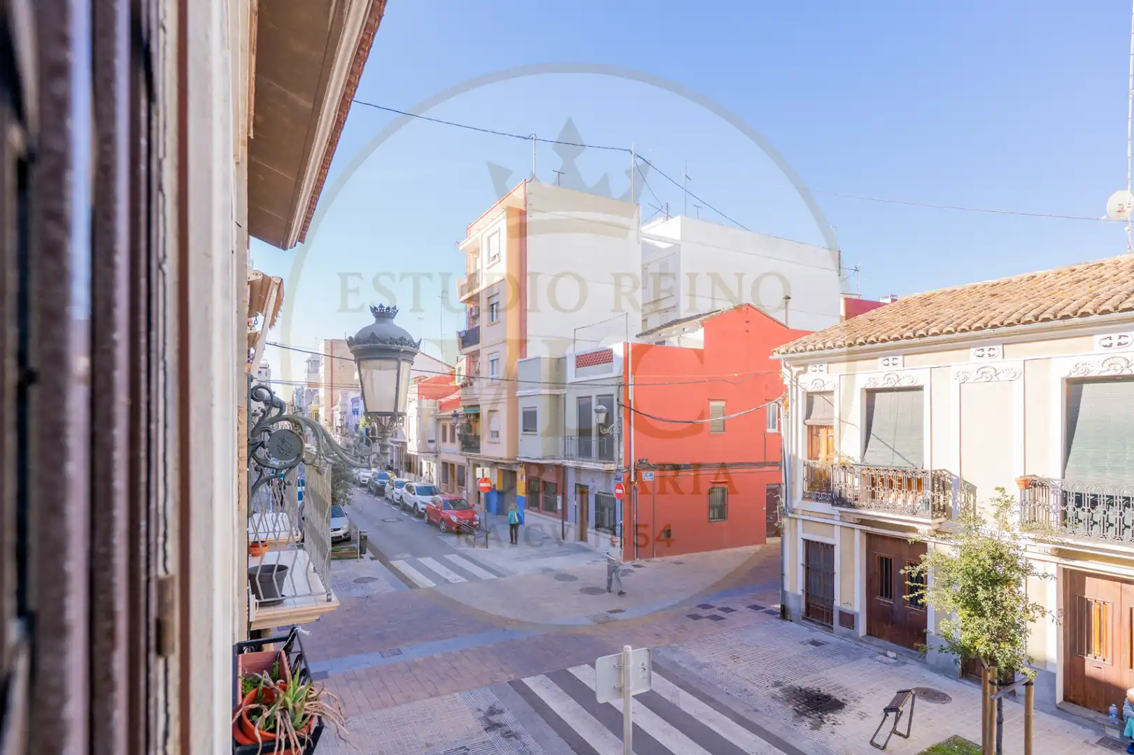 Außenansicht von Maisonette zum Verkauf in Valencia mit Terrasse und Balkon