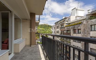 Terrassa de Apartament en venda en Donostia - San Sebastián  amb Terrassa
