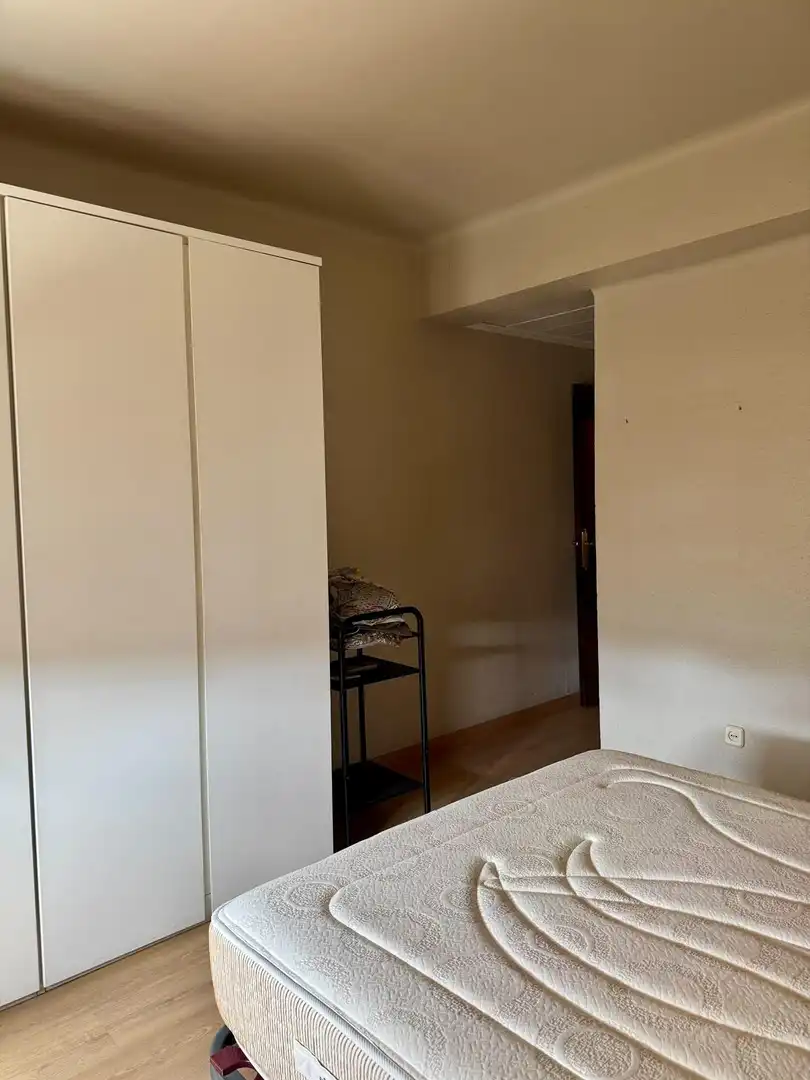 Habitación de Piso en venta en Barcelona con Aire acondicionado y Balcón
