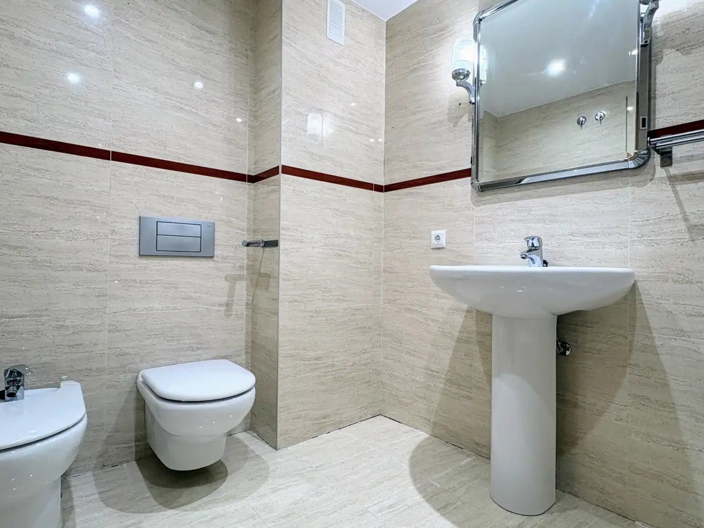 Baño de Piso en venta en Zaratán con Calefacción y Trastero