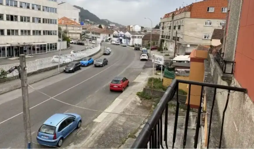 Vista exterior de Piso en venta en Vigo  con Jardín privado, Terraza y Amueblado