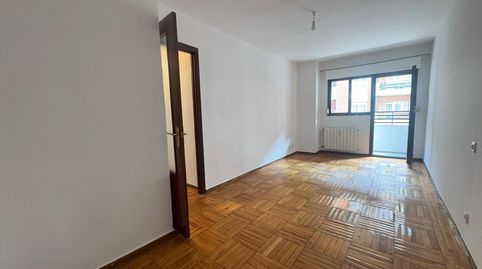 Foto 2 de Piso en venta en Santo Domingo - El Campillín, Oviedo