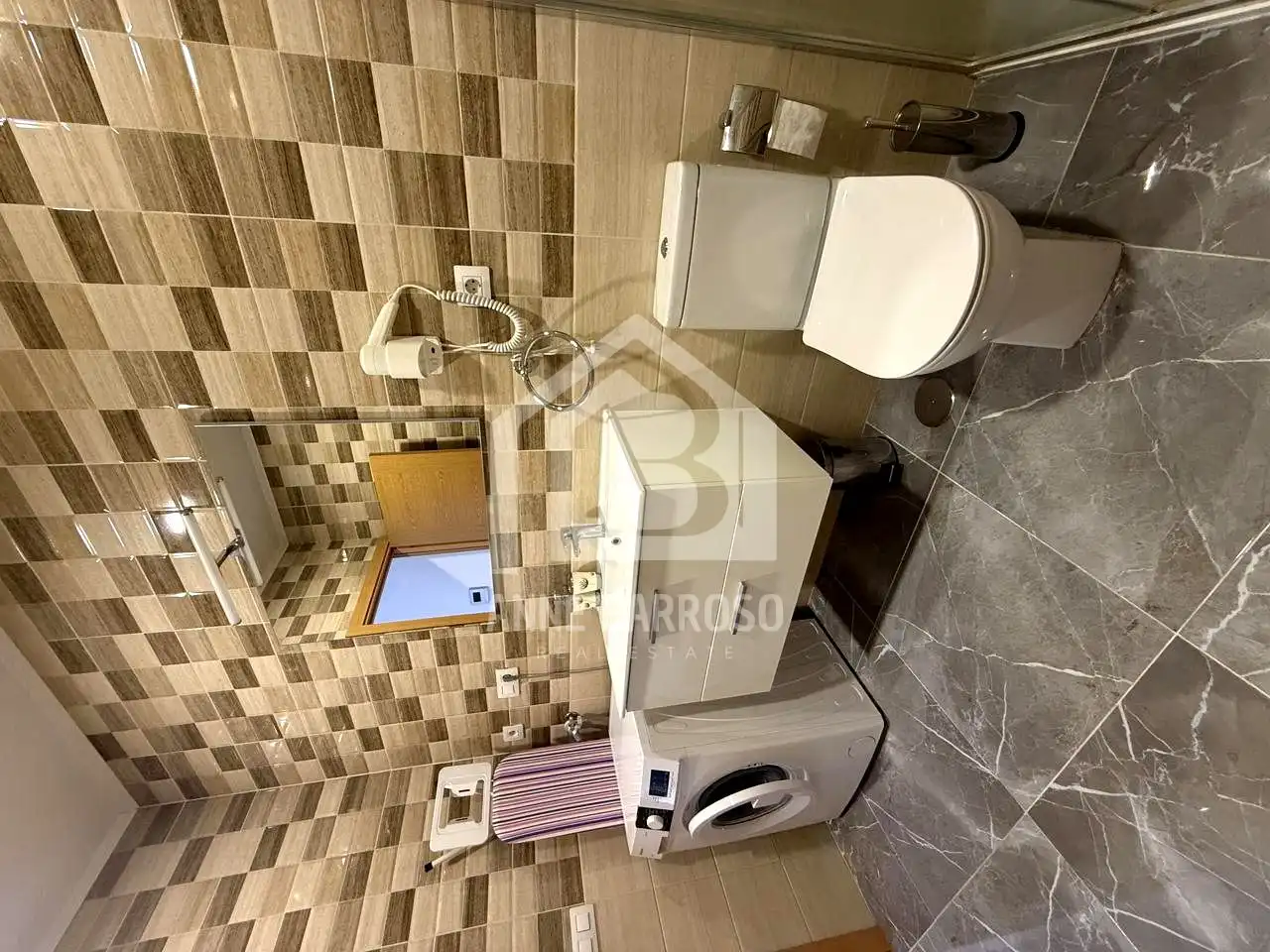 Badezimmer von Erdgeschoss zur Miete in Chío