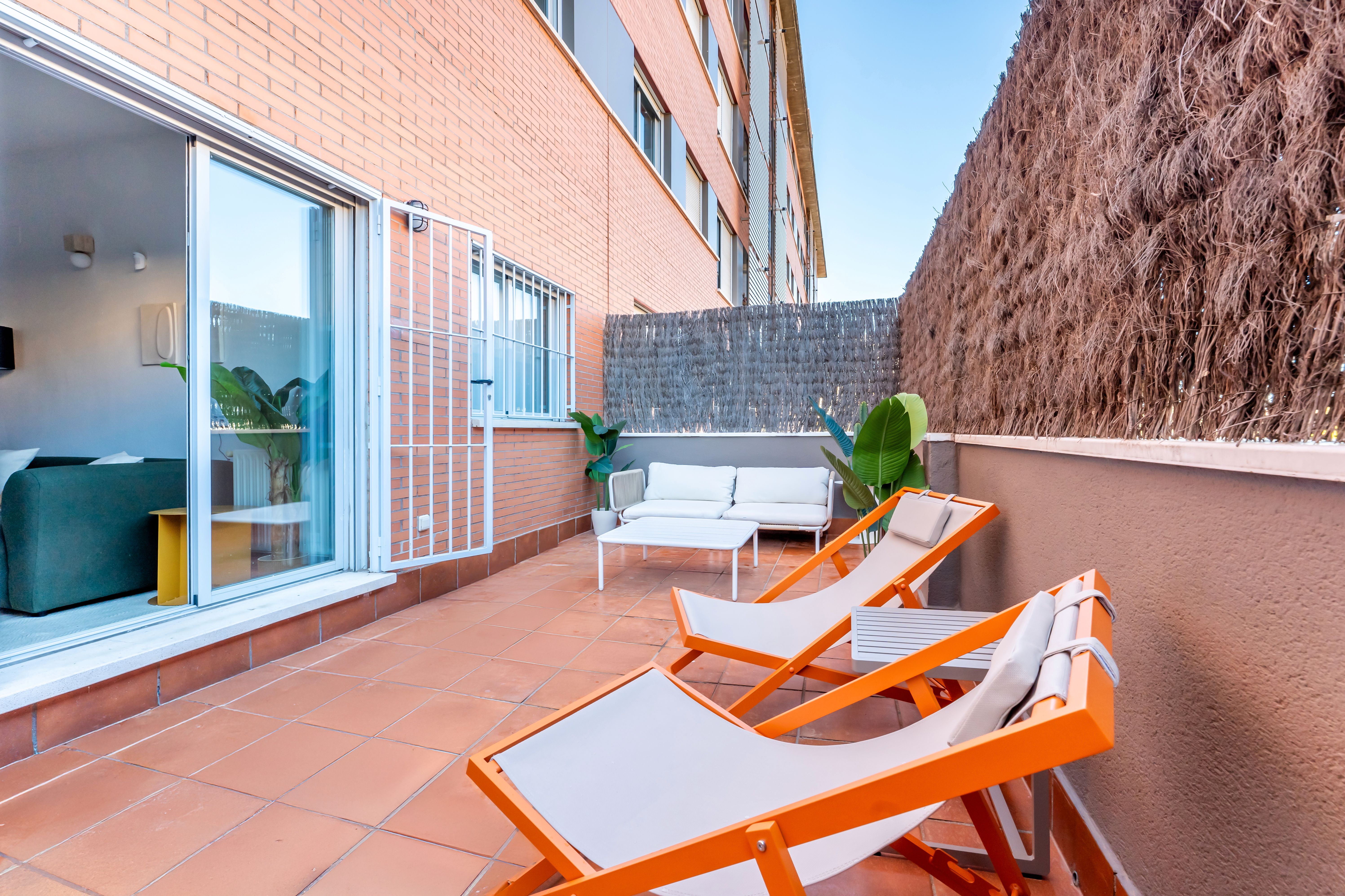Planta baixa de lloguer a Calle del Pintor Ignacio de Zuloaga, 6, Sanchinarro