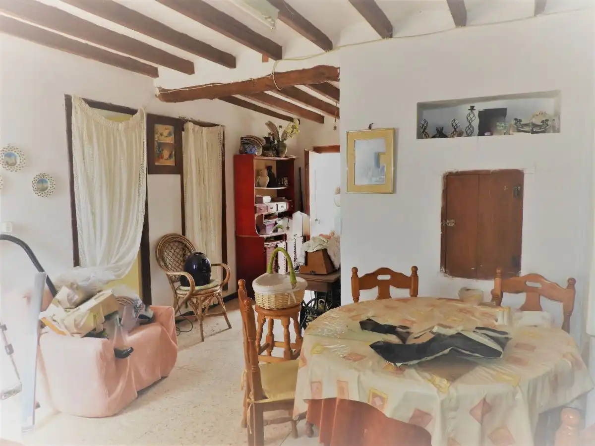 Houses for sale in Sella  with Storage room