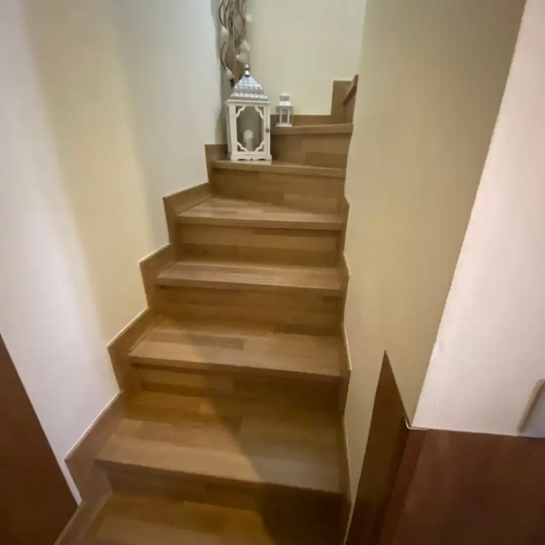 Casa adosada en venta en Dos Hermanas con Aire acondicionado, Parquet y Trastero