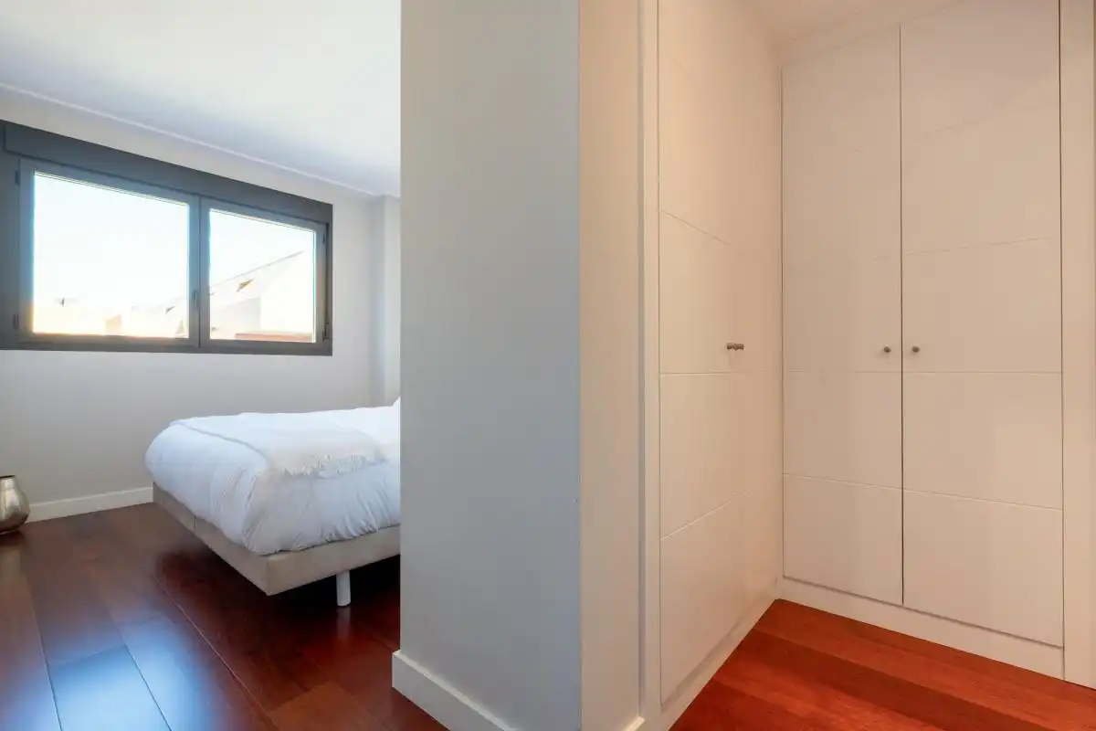 Habitación de Piso en venta en Pozuelo de Alarcón con Aire acondicionado, Calefacción y Jardín privado