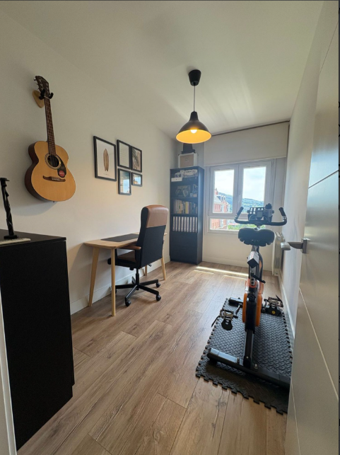 Living room of Flat for sale in Bilbao   with Heating and Terrace