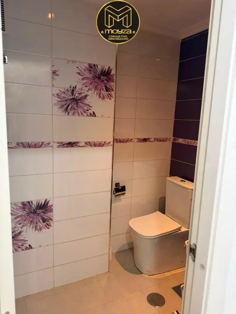 Baño de Piso en venta en Linares con Aire acondicionado y Balcón