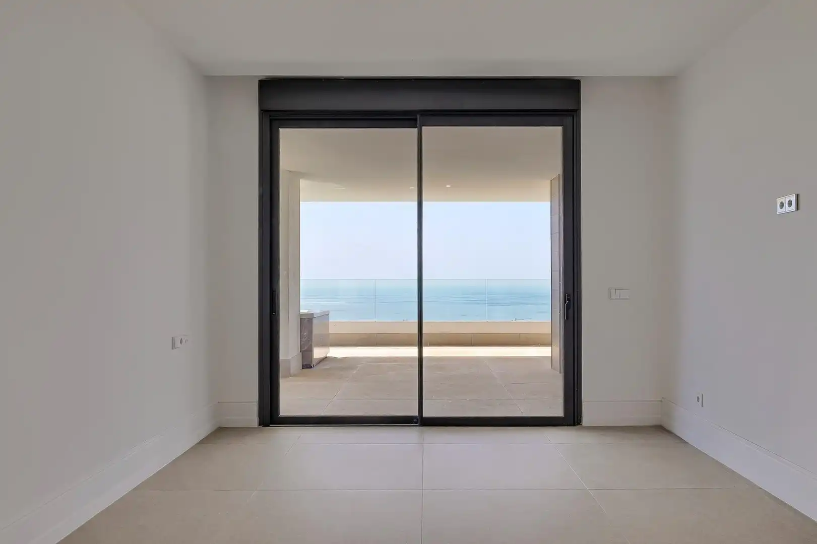 Apartments for sale in Fuengirola  with Air Conditioner, Terrace and Storage room