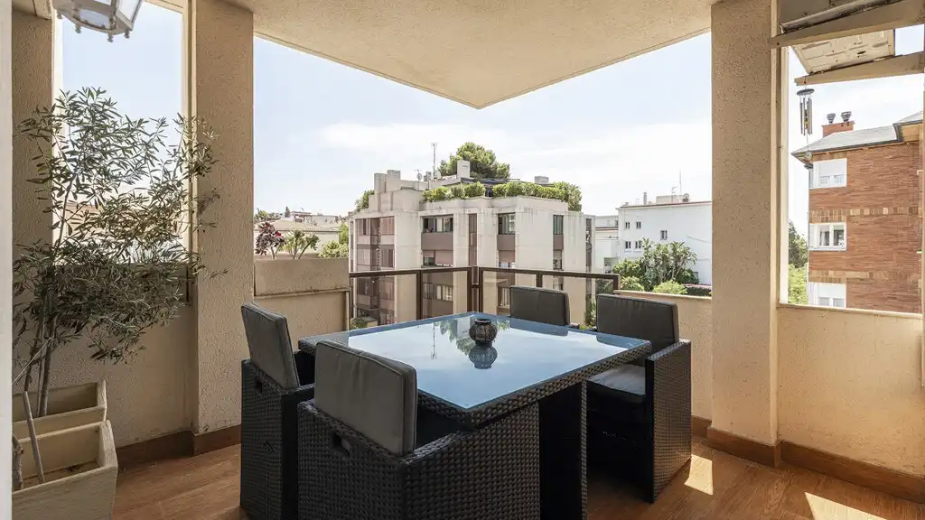 Terraza de Apartamento en venta en Barcelona con Aire acondicionado, Parquet y Terraza