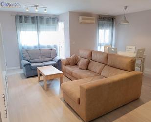 Living room of Flat to rent in Molina de Segura  with Air Conditioner and Balcony