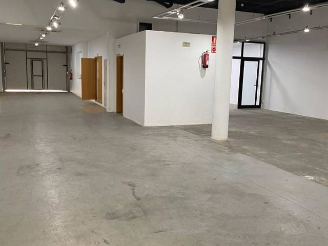 Local comercial en Alquiler en Avinguda Cornisa, 3 en Santa Coloma de Cervelló