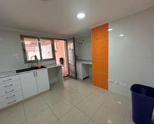 Kitchen of Planta baja to rent in Pego  with Air Conditioner, Terrace and Balcony