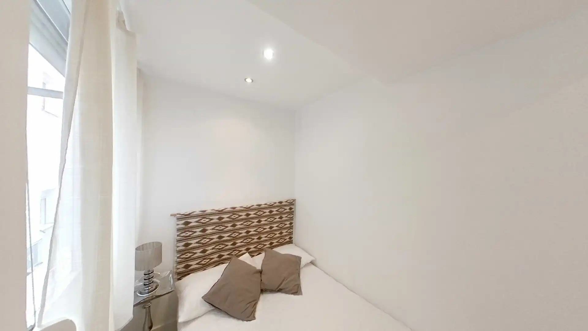 Flat with terrace to rent in Calle del Salitre, imagen 13