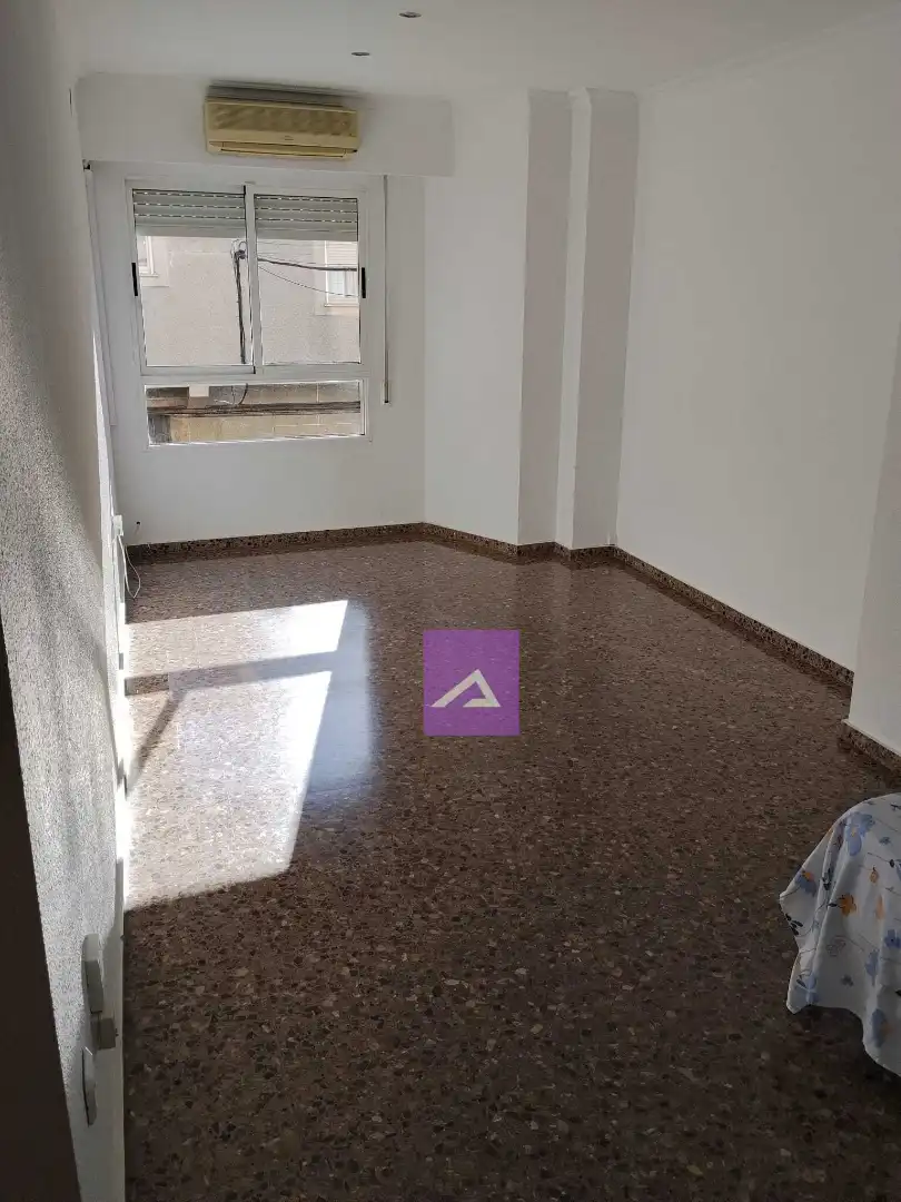 Dormitori de Pis en venda en Algemesí amb Terrassa i Balcó