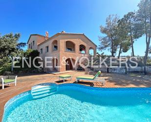 Exterior view of House or chalet for sale in Falset  with Terrace and Swimming Pool