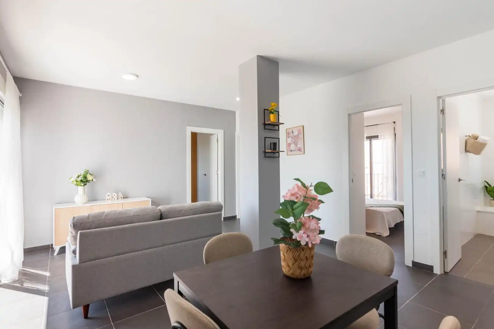 Wohnzimmer von Wohnung zum Verkauf in Fortuna mit Klimaanlage, Heizung und Terrasse