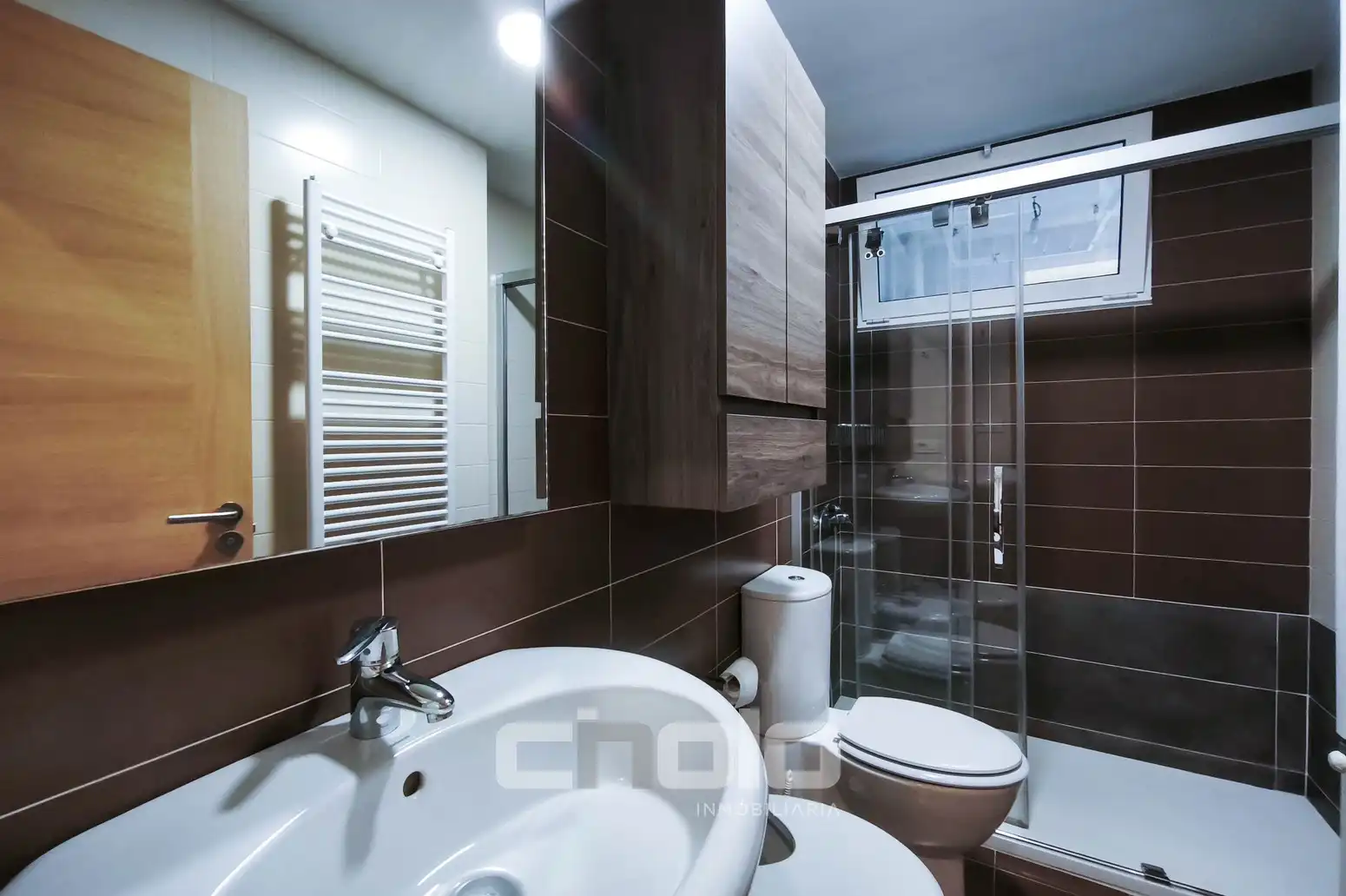 Baño de Piso en venta en Lugo con Calefacción y Trastero