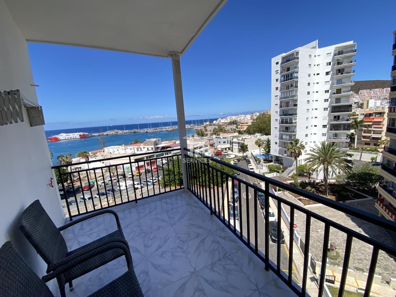 Exterior view of Flat to rent in Arona  with Air Conditioner, Terrace and Furnished