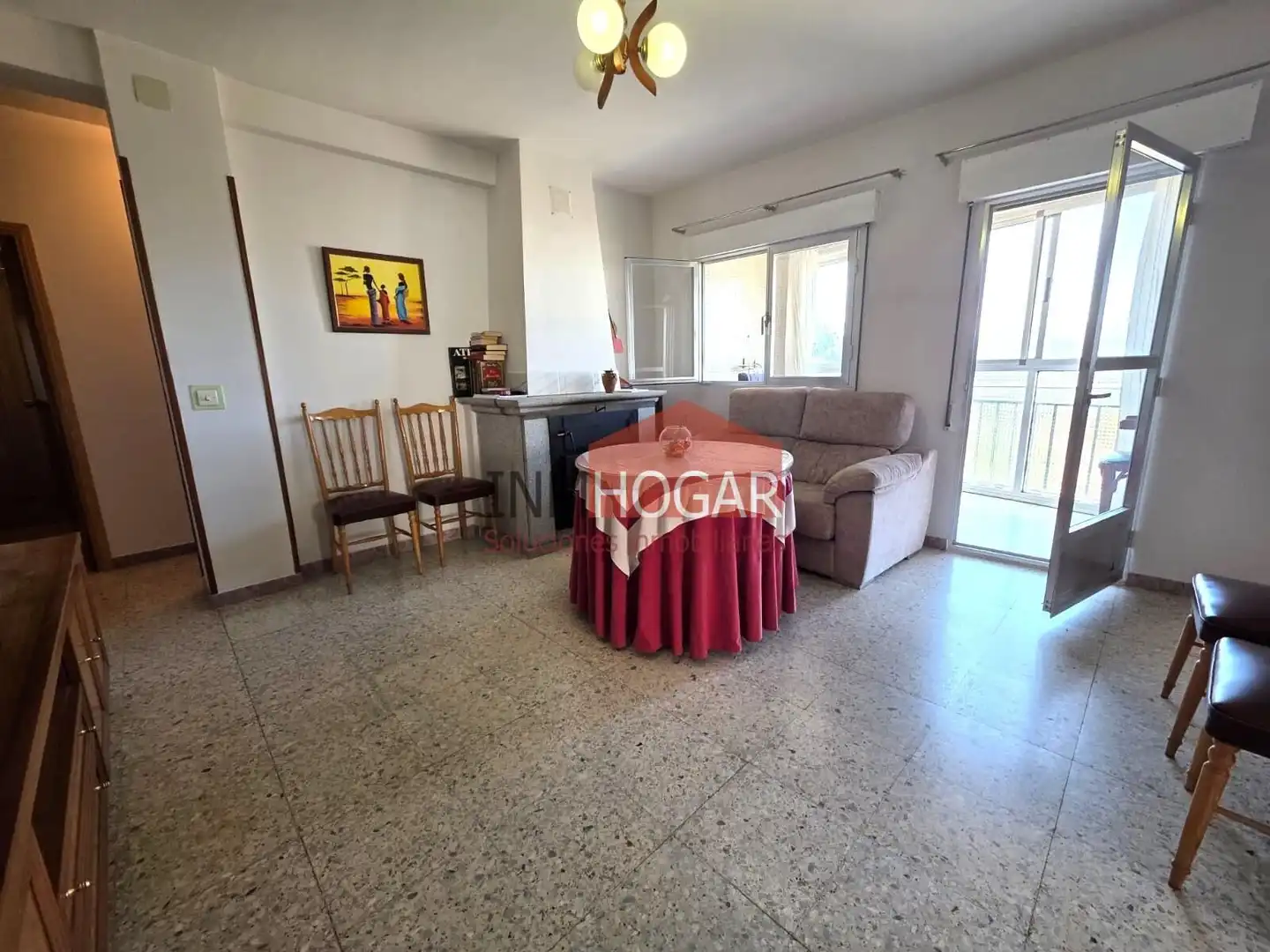 Sala de estar de Casa o chalet en venta en Navalosa con Calefacción, Terraza y Amueblado