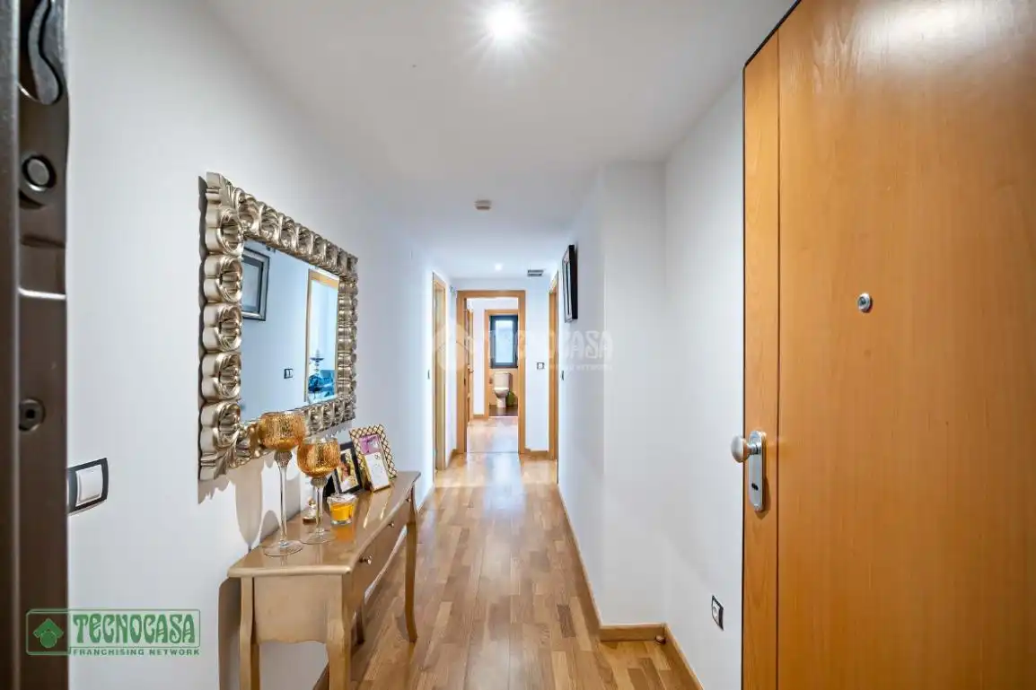 Ático en venta en El Ejido con Aire acondicionado, Parquet y Balcón