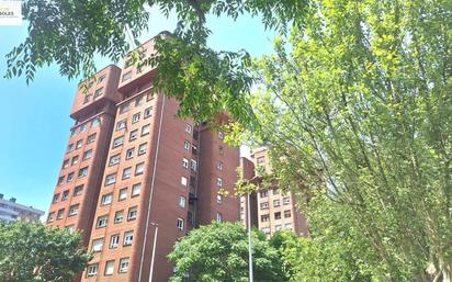 Vista exterior de Pis en venda en Santander amb Terrassa i Traster