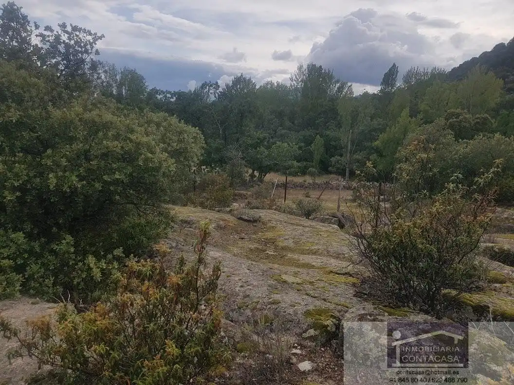 Finca rústica en venta en La Cabrera