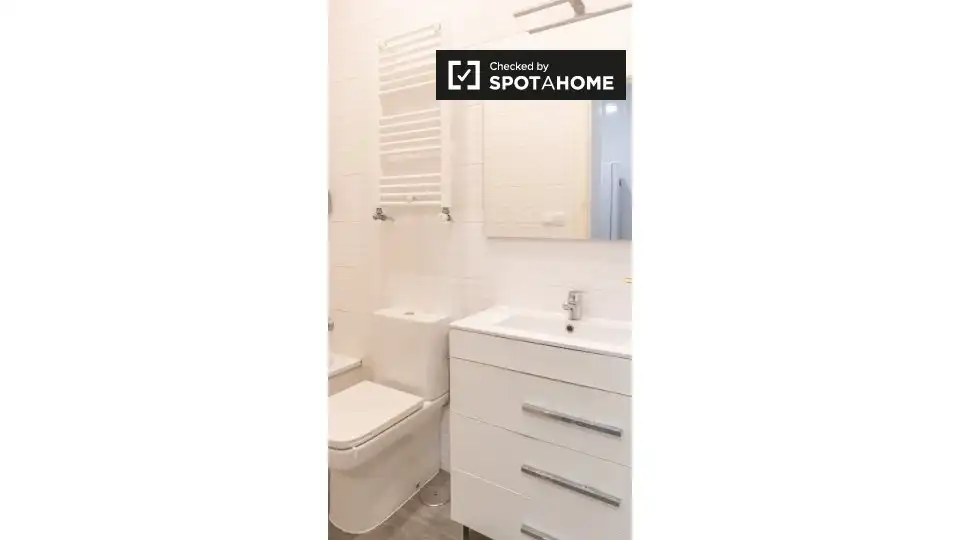 Room in Justicia - Chueca