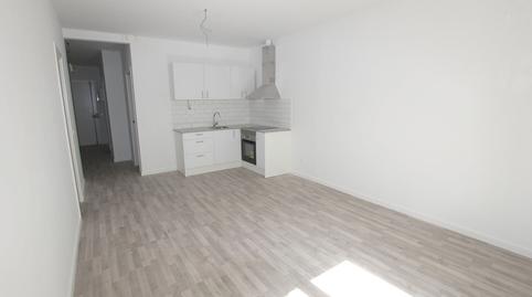 Foto 3 de Pis de lloguer a Carrer de Mata, El Poble Sec - Parc de Montjuïc, Barcelona