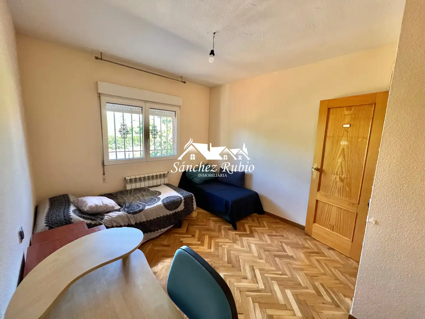 Bedroom of Houses for sale in Galapagar  with Heating, Private garden and Parquet flooring