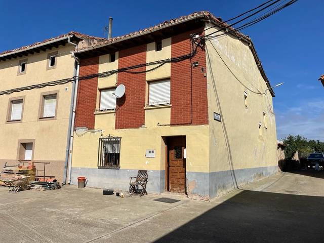 Casa-chalet en Venta en Plaza la Parra en Villarta-quintana