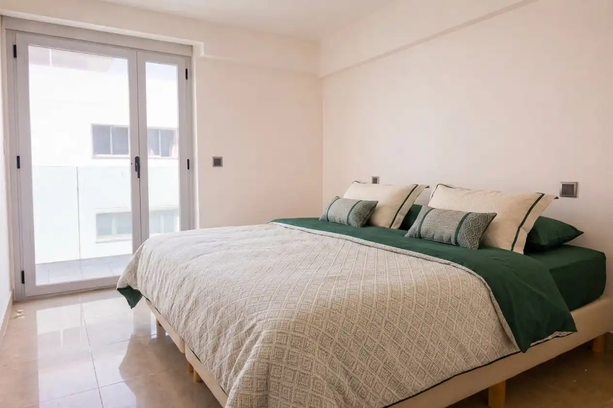 Dormitori de Apartament en venda en  Palma de Mallorca amb Aire condicionat, Traster i Piscina