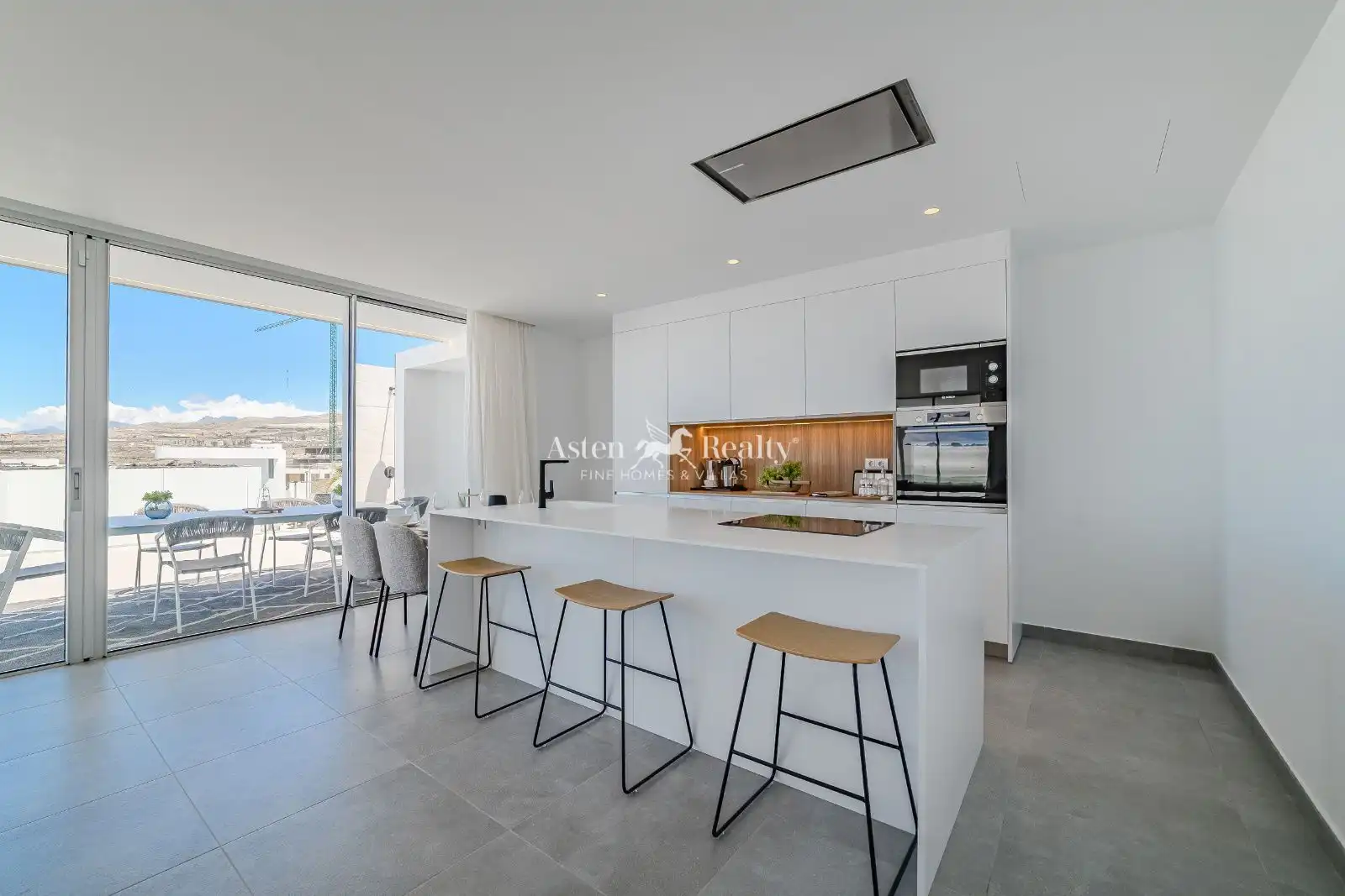 Cocina de Casa o chalet en venta en Adeje con Aire acondicionado, Calefacción y Jardín privado