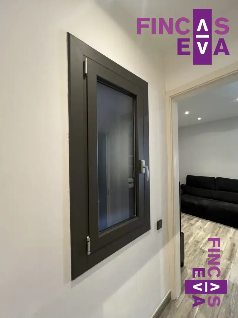 Habitación de Piso en venta en Barcelona con Calefacción, Parquet y Balcón
