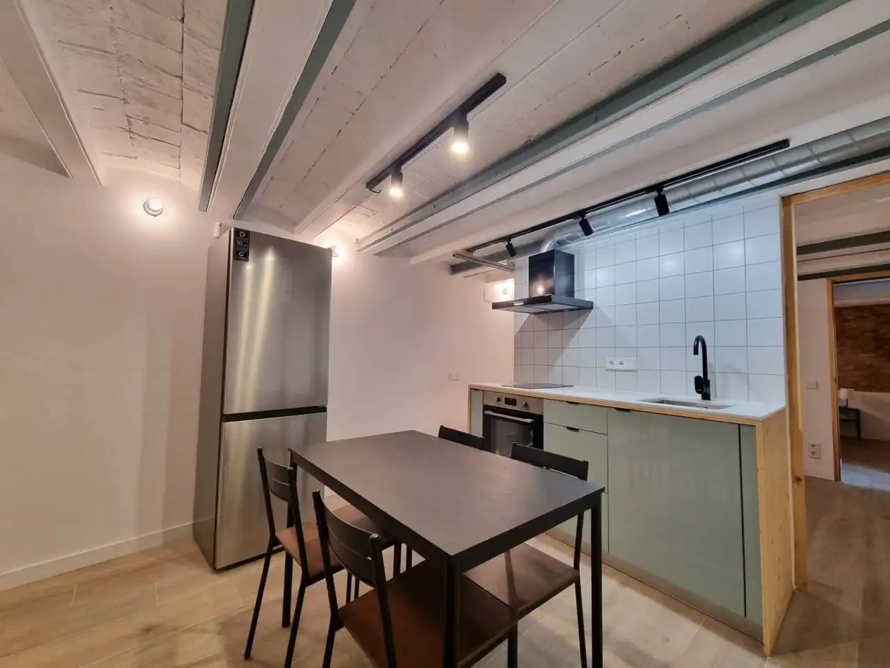 Piso en venta en Calle Sant Climent, El Raval, Ciutat Vella