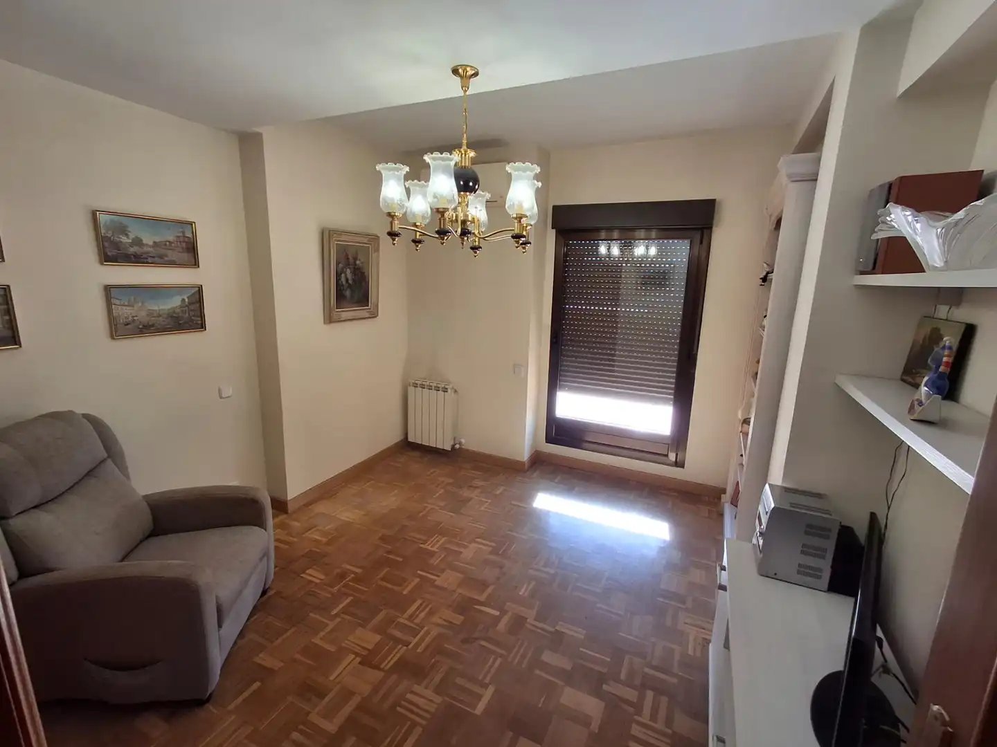 Piso en venta en Móstoles con Aire acondicionado, Calefacción y Parquet