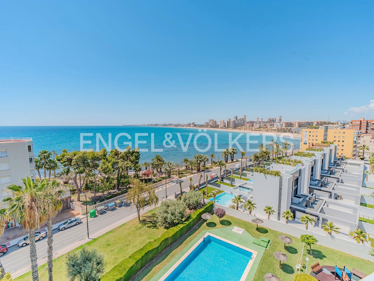 Bedroom of Flat for sale in El Campello  with Heating, Terrace and Community pool