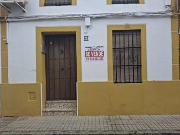 Casa en venda a Calle Polvillo 54
