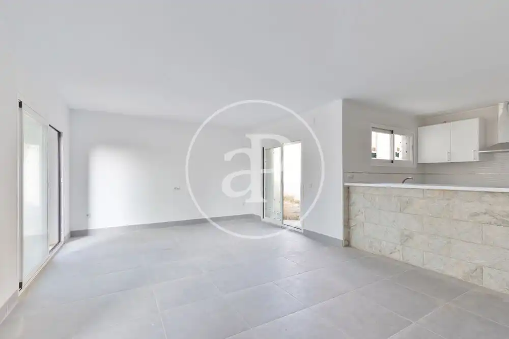Casa aparellada amb terrassa en venda a Godelleta, imagen 10