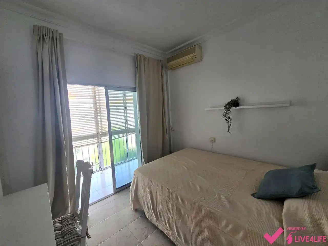 Room in Virgen De La Esperanza, El Cano - Los Bermejales