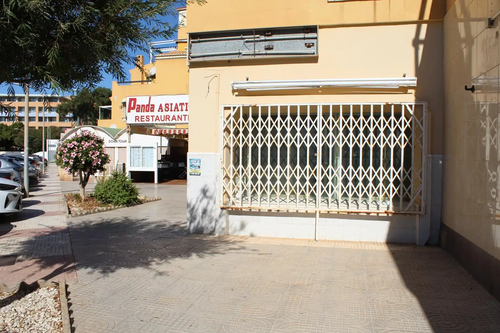 Local en venda en Roquetas de Mar ciudad